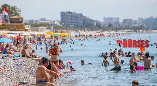 Savaş, tatil fiyatlarını artırdı