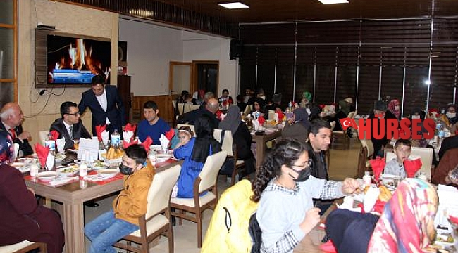 Şehit aileleri ve gaziler iftarda buluştu