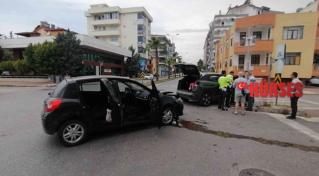 3 kişinin yaralandığı kazada otomobil sürücüsü alkollü çıktı