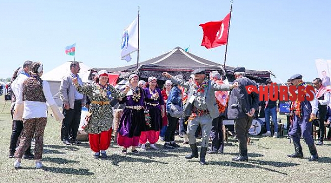 7'den 70'e festivale koştu