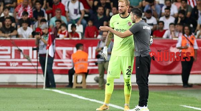 Antalyaspor'da Boffin ile yollar ayrılıyor