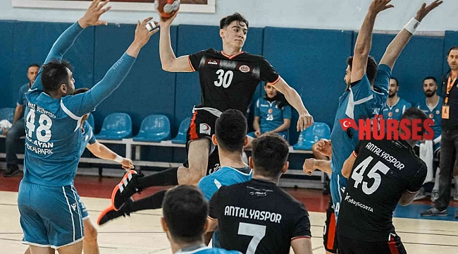 Antalyasporlu Ali Emre Gol Kralı oldu