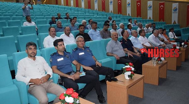 Daire amirleri ve muhtarlar bilgilendirildi