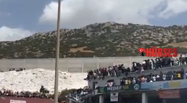 Faciadan dönülen balkon çökmesinde panik anları kamerada