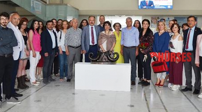 GSF heykelleri Büyükşehir'de