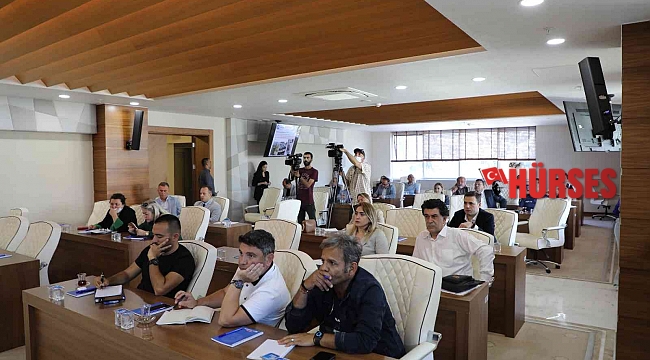 Konyaaltı Sahili Alan Yönetimi Denetleme Kurulu sezon hazırlık toplantısı yaptı