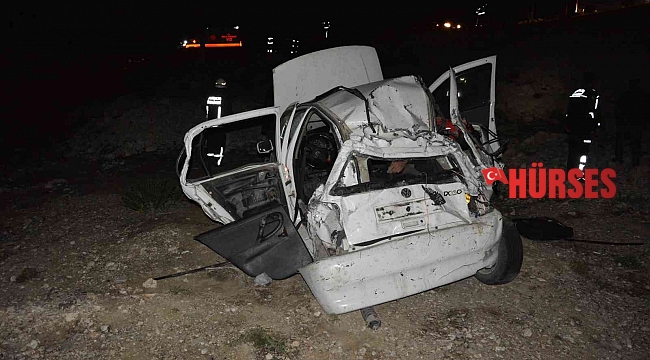 Korkuteli'nde otomobil dereye uçtu: 1 ölü, 1 yaralı
