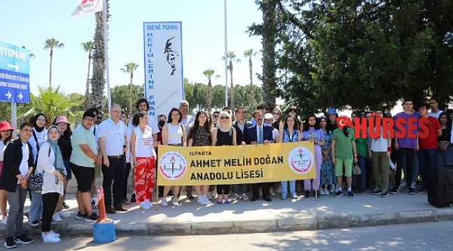 Rektör Özkan lise öğrencileriyle bir araya geldi