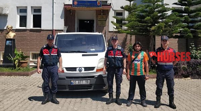 Şüphe üzerine durdurulan araç çalıntı çıktı