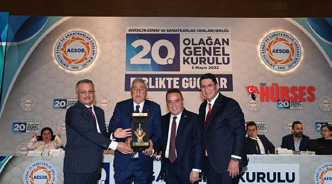 Yazıcı: Esnaf toplumun aynasıdır