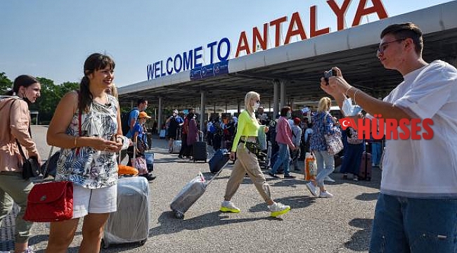 Antalya turizminde, Rusya-Ukrayna savaşına rağmen rekor artış