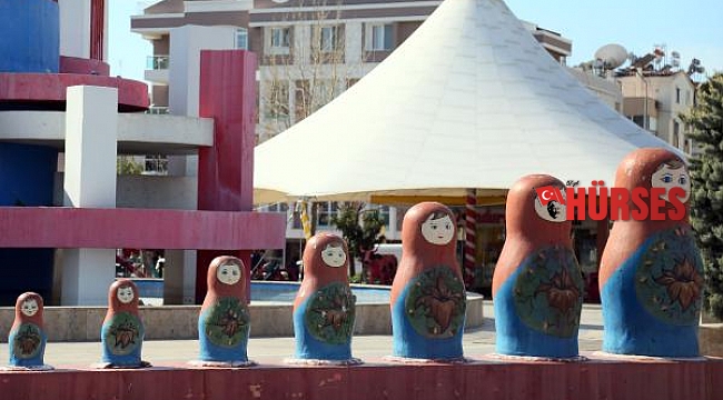 Antalya'da Dostluk Parkı'ndaki matruşkalara saldırı