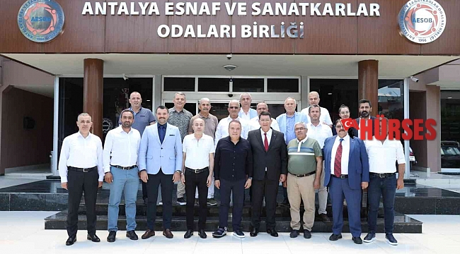 Başkan Böcek: "Her zaman esnafımızın yanındayız"