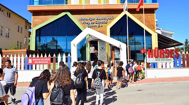 Çocuklar hem öğrenecek hem eğlenecek