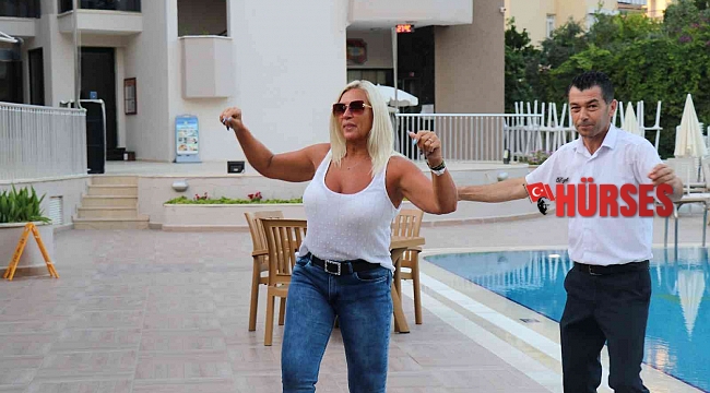 Danimarkalı sosyal medya fenomeni hemşire, tanıştığı taksici sayesinde Alanya aşığı oldu