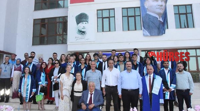 Demre Dr. Hasan Ünal Meslek Yüksek Okulu'nda mezuniyet heyecanı