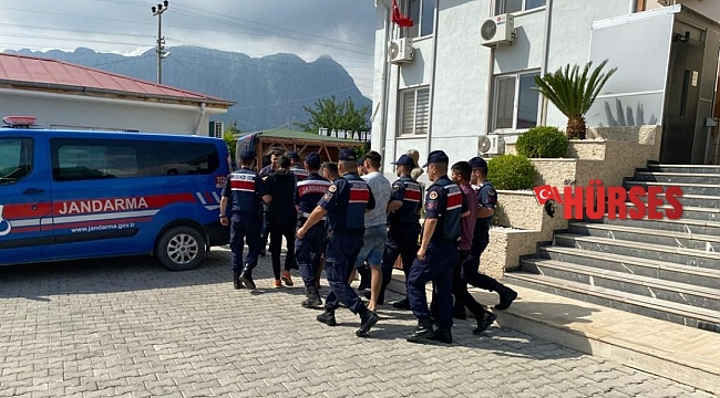 Hırsızlığa teşebbüs eden şahıslar yakalandı