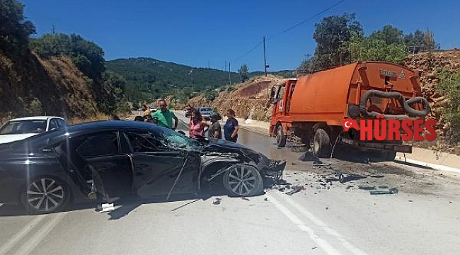 Kaş'ta trarik kazası: 2 yaralı