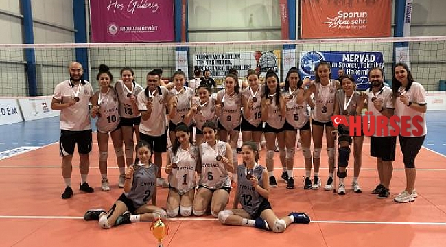 Kırkgöz Döşemealtı'nın kızları, Antalya'nın gururu oldu