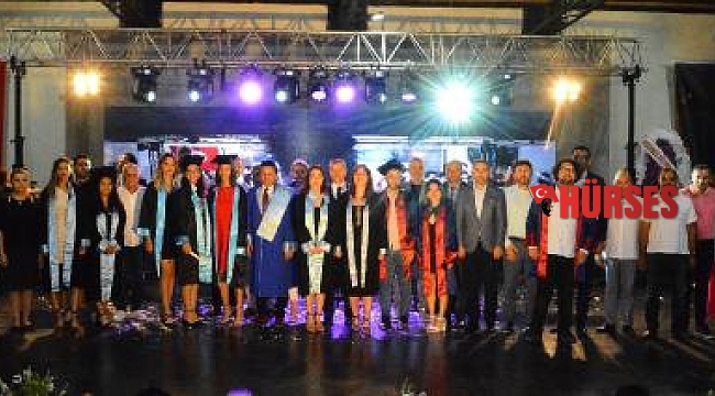 Manavgat'ta mezuniyet sevinci
