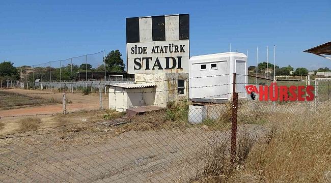 Side Atatürk Stadı bakıma alındı