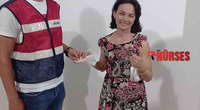 Turistin 800 TL&#039;sini gasp eden şüpheli yakalandı