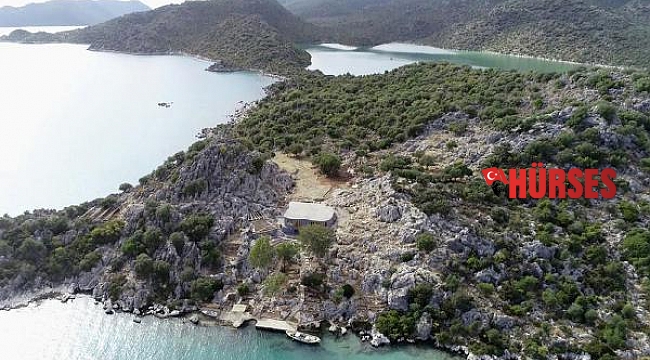 Kekova'da zeytinliklerin satışa çıkarılması 'kaçak yapı' endişesine yol açtı