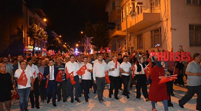Korkuteli'de 15 Temmuz yürüyüşü