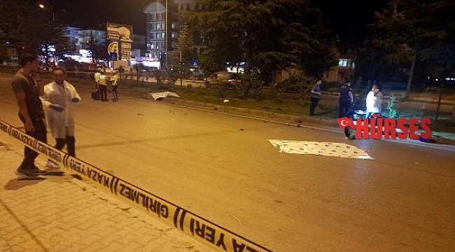 Motosikletin çarptığı çift yaşamını yitirdi