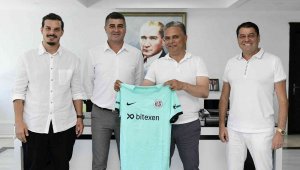 Muratpaşa Belediyesi'nden Antalyaspor'a tam destek
