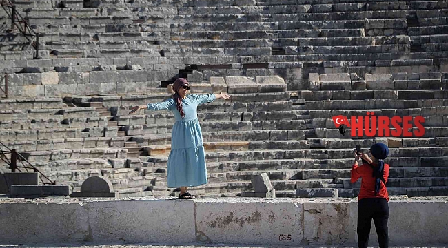 Patara Antik Kenti ziyaretçilerini adeta geçmişe götürüyor