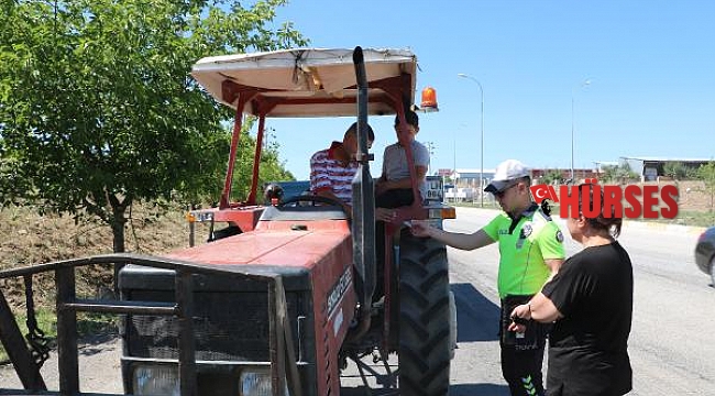 Traktör sürücülerine bayram trafiği uyarısı