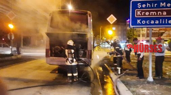 Yolcu otobüsünde yangın korkuttu