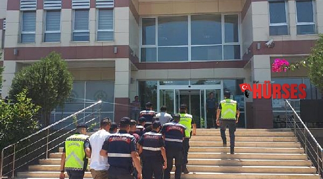 Yurt dışına kaçmak isteyen FETÖ üyeleri yakalandı