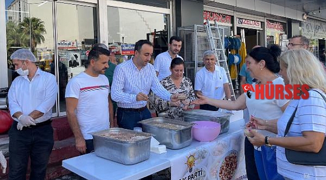 Ak Parti'den aşure ikramı