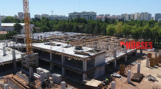 AÜ Katlı Otopark Projesi hızla ilerliyor