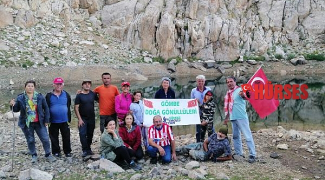 Gömbe Doğa Gönüllüleri'nden zirve yürüyüşü