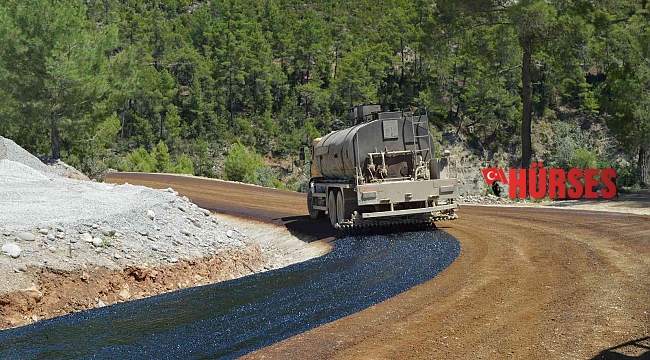 Karabucak yolu asfaltlanıyor