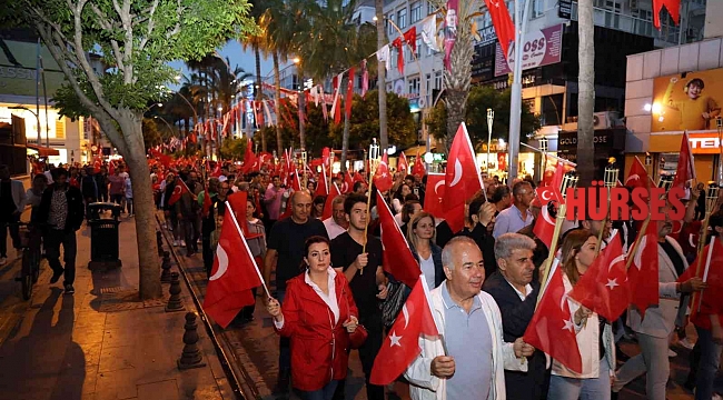 Melek Mosso'dan Manavgat'ta 30 Ağustos konseri