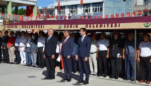 Serik'te Zafer Bayramı kutlandı