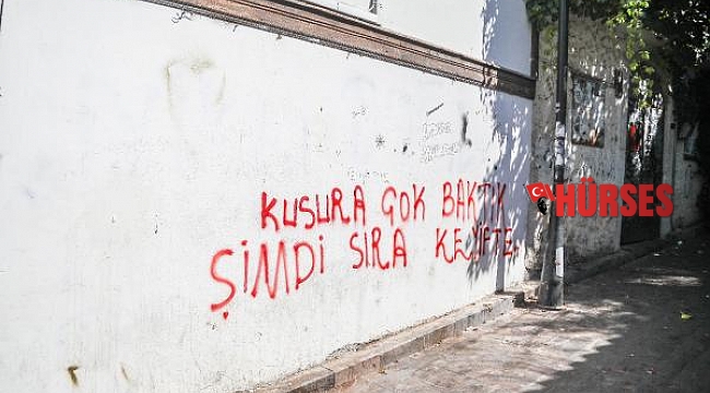 Tarihi Kaleiçi'nin duvarları yazı tahtasına döndü