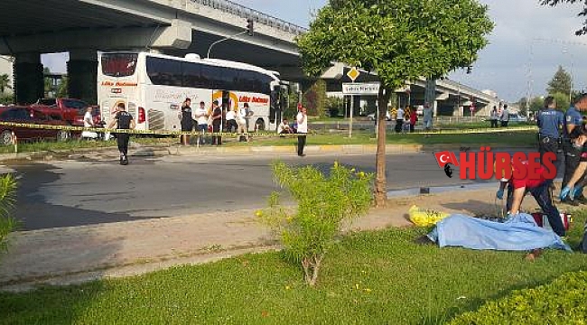 Yolcu otobüsünden indikten saniyeler sonra öldürüldü