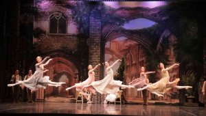 Antalya Devlet Opera ve Balesi Ekim ayında perdelerini açıyor