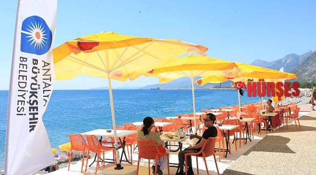 Büyükşehir, Konyaaltı'nda Boğaçayı Plajı'nı açtı
