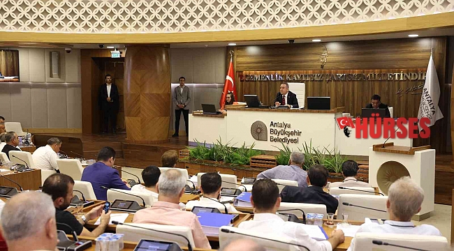 Büyükşehir Meclisi 157 maddeyi görüşerek karara bağladı