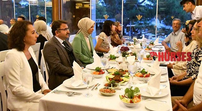 Kemer protokolü gazilerle yemekte bir araya geldi