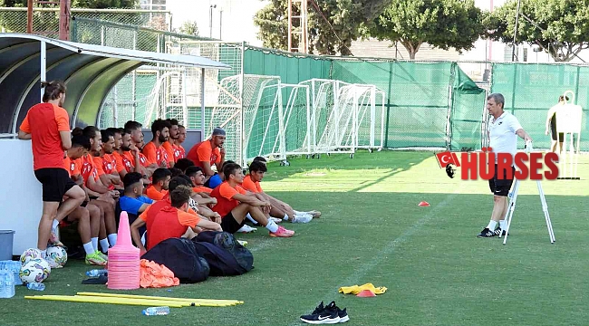 Kepez Belediyespor'un ilk deplasman heyecanı