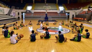 Kepez'den 10 branşta spor okulu