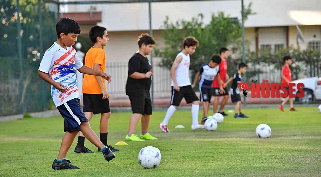 Konyaaltı Belediyesi'nin güz dönemi spor kurslarının kayıtları başladı.