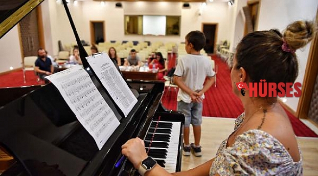 Konyaaltı Müzik Akademisi'ne 708 öğrenci başvurdu